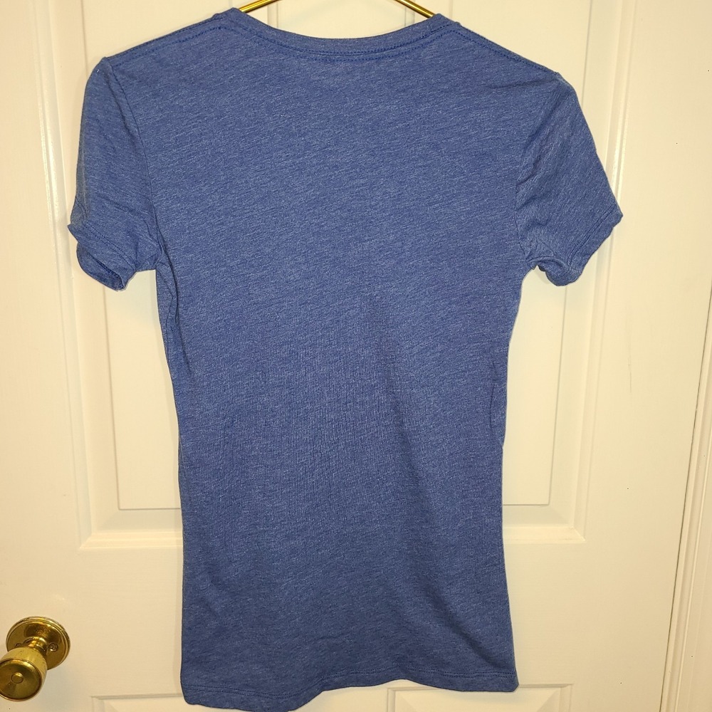 Chive Tees Women Heathered Blue Short Sleeve T-Shirt Med Finger Gun 'BANG' - Picture 5 of 5
